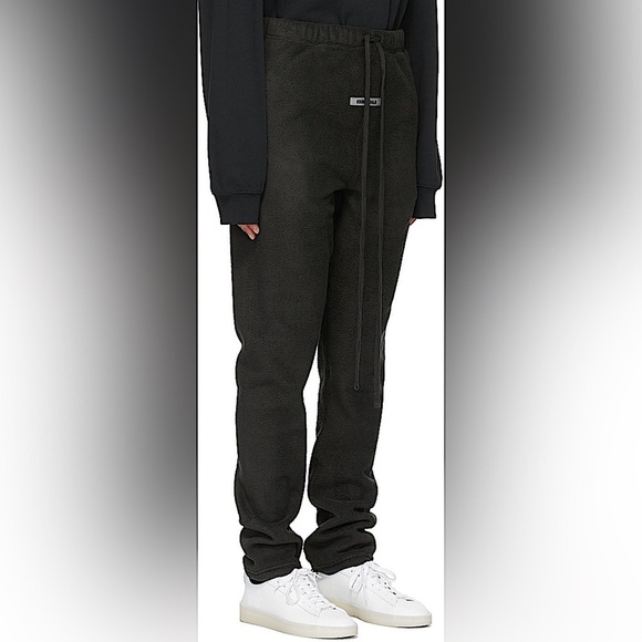 Fear of God FOG Essentials Polar Fleece Sweatpants Grey Flannel Large Ssense - Picture 2 of 7